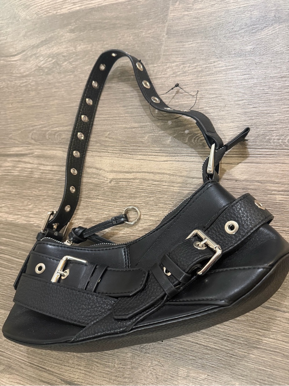 Windsor Black Belt Buckle Shoulder Bag